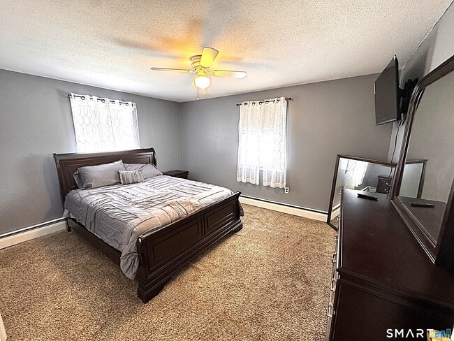 Foto del edificio - 270 S Windham Rd