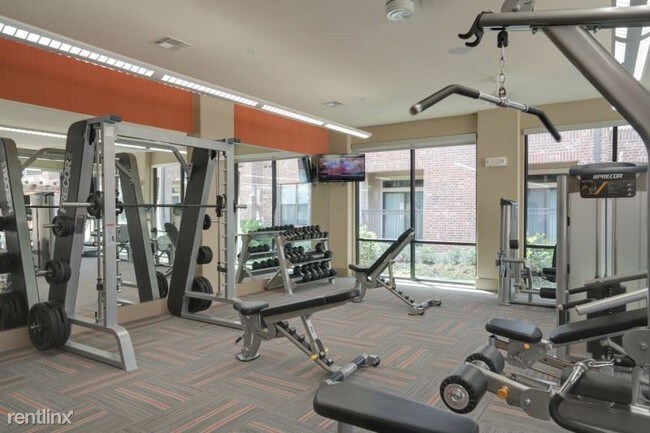 Foto del edificio - 1 br, 1 bath  - 501 Sawdust Rd