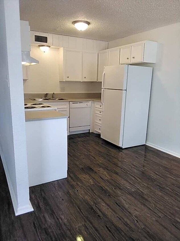 Foto principal - 621 Baker St