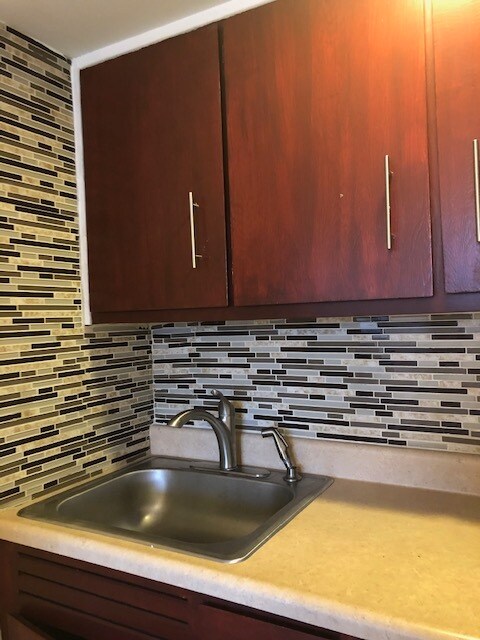 Foto principal - 93-24 243rd St