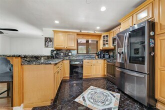 Building Photo - 9321 SW 165th St