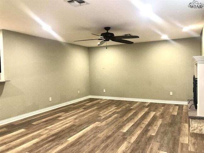 Foto del edificio - 4626 Cascades Dr