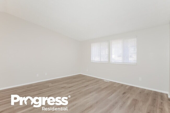 Building Photo - 1876 Corduroy Ct