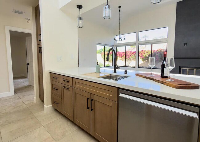 Cocina - 144 Verde Way
