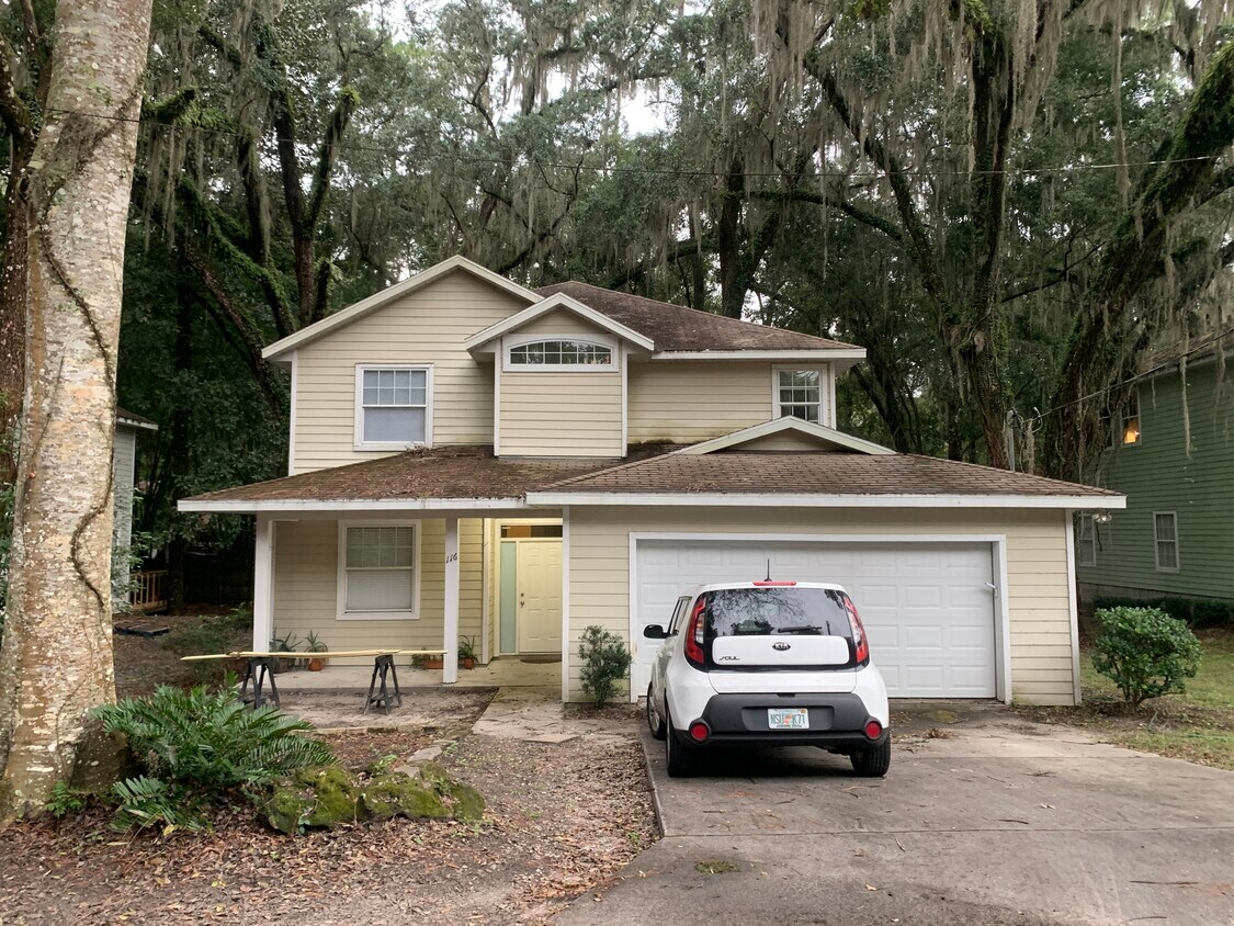 116 NW 27th Ter, Gainesville, FL 32607 House Rental in Gainesville