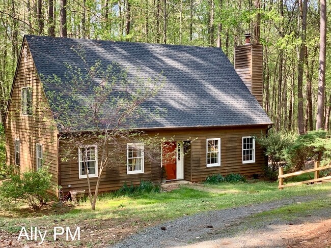 Photo - 1180 Fox Ridge Dr House