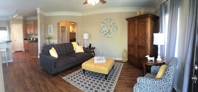 Interior Photo - Carrington Park