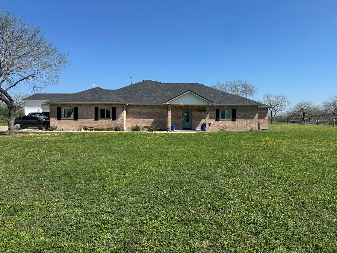 242 House Ave, Sandia, TX 78383 House Rental in Sandia, TX