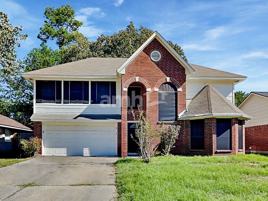 2211 Clear Ridge Drive House Rental in Kingwood, TX