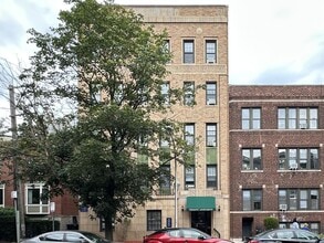 Building Photo - 3836 N Fremont