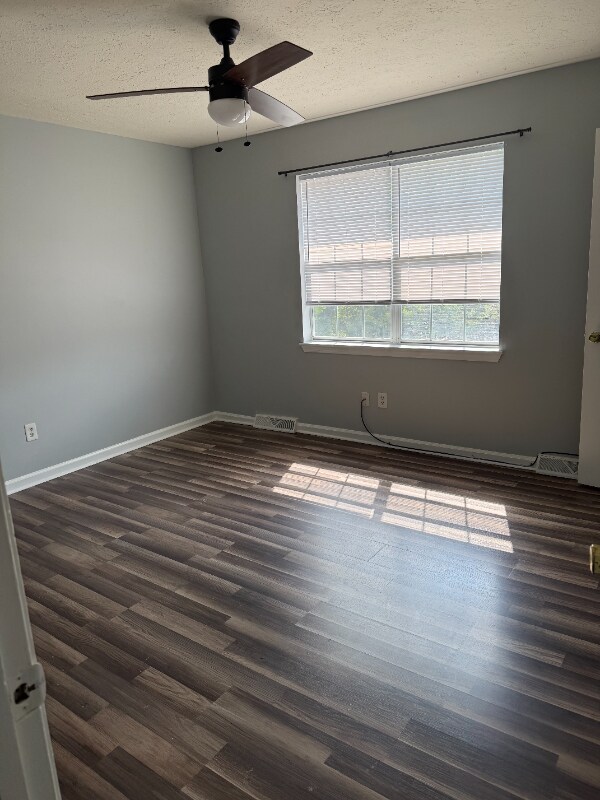 Foto del edificio - 22 Fonda Dr