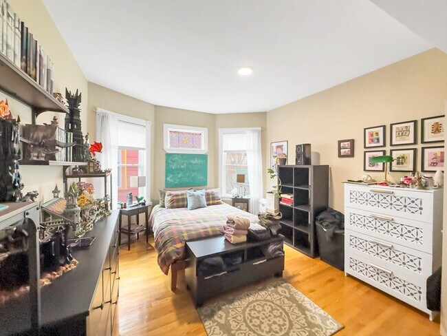 Foto del edificio - 153 Amory St