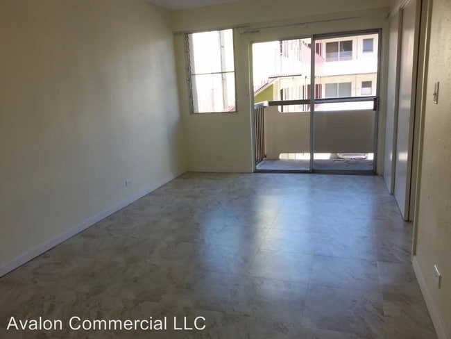 Building Photo - 1463 Lusitana St