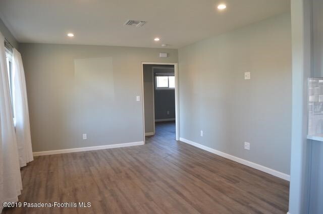 Foto del edificio - 2335 Beardslee St