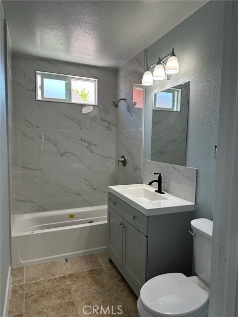 Foto principal - 6058 Fishburn Ave