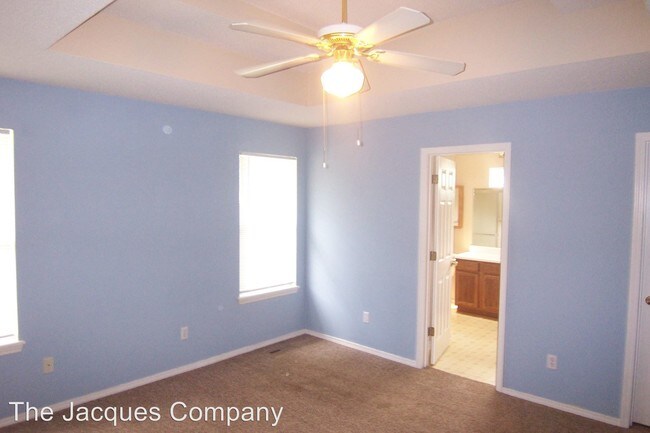 Foto del edificio - 3 br, 2 bath House - 4033 W. Watkins St.