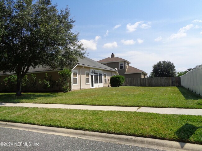 Building Photo - 3043 Whispering Willow Way