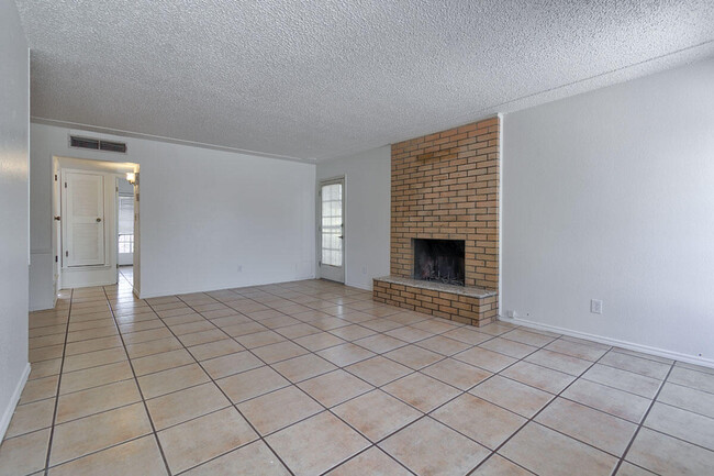 Building Photo - 6907 Alto Rey Ave