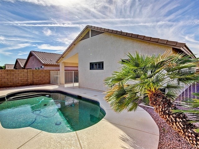 Primary Photo - 15866 W Tara Lane