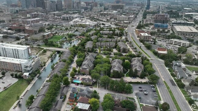  - Gardens of Canal Court