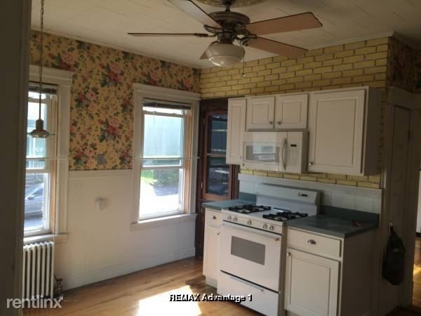 Foto principal - 2 br, 1 bath Apartment - 20 Reeves St