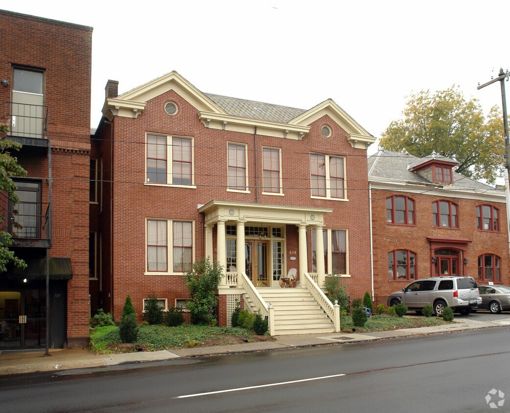 Primary Photo - 521 Church St