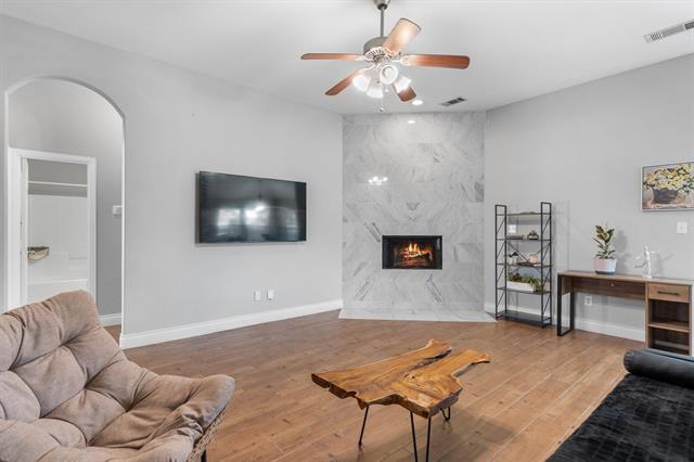 Building Photo - 144 Price Cir