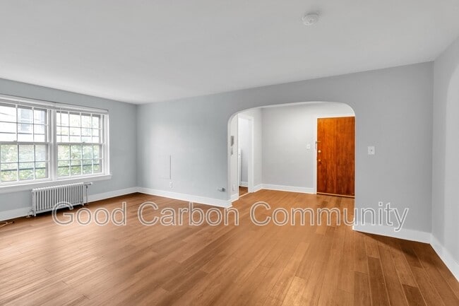 Foto del edificio - 20 E Morris Ave