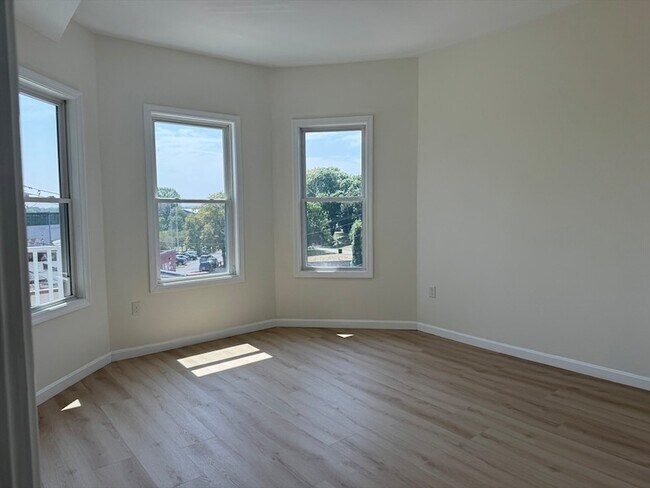 Foto del edificio - 247 Harvard St