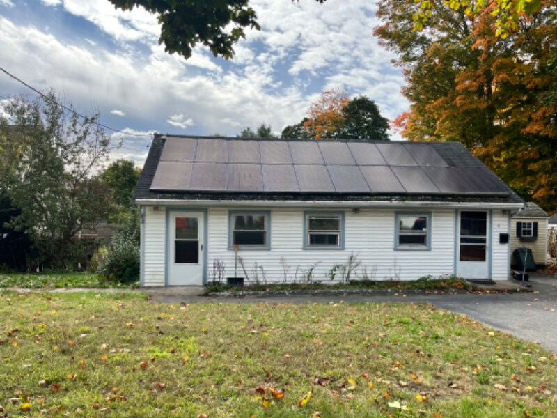 Primary Photo - 4 Maple St
