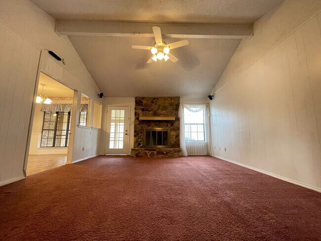 Foto del edificio - 3/2/2 Grapevine-Colleyville ISD