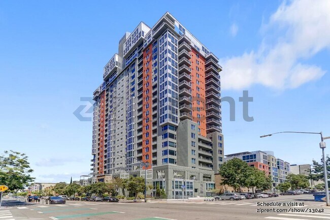 Foto del edificio - 300 W Beech St