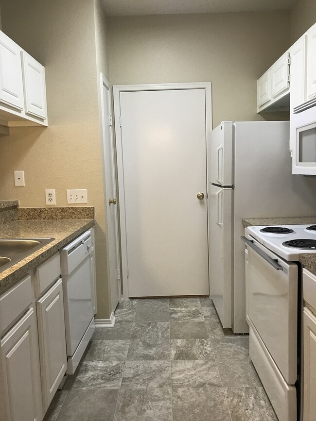 Foto del edificio - Awesome 1/1 in Great Location