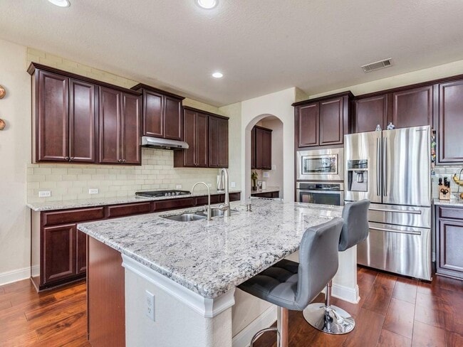 Building Photo - 5720 Viejo Dr