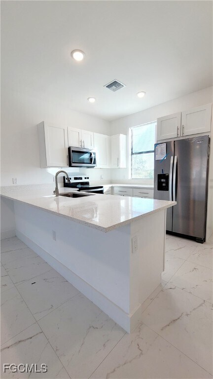 Foto del edificio - 4402 Golfview Blvd