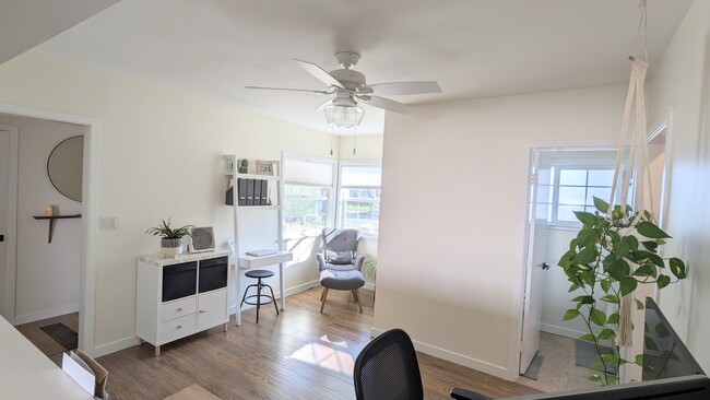 Foto del edificio - 1421 E 14th St