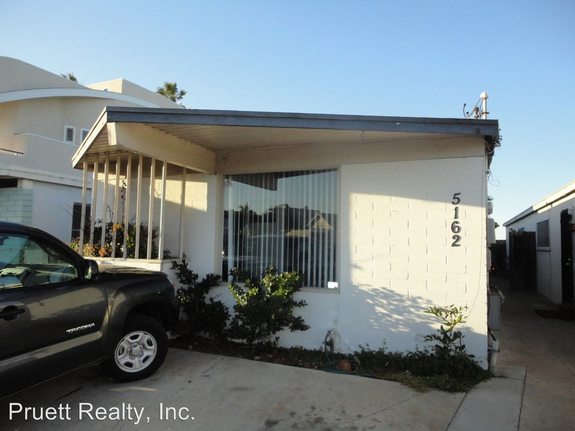 Primary Photo - 5162 W Point Loma Blvd