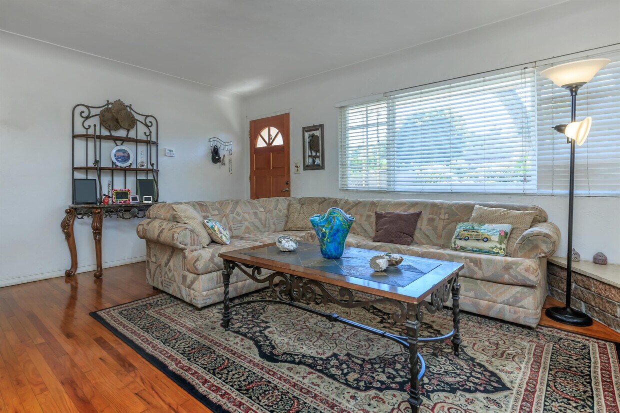 647 San Dieguito Dr Unit 5, Encinitas, CA 92024 Room for Rent in Encinitas, CA