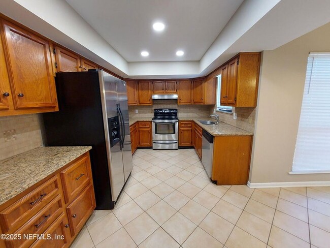 Foto del edificio - Large 3/2.5 home in the Heart of Orange Park