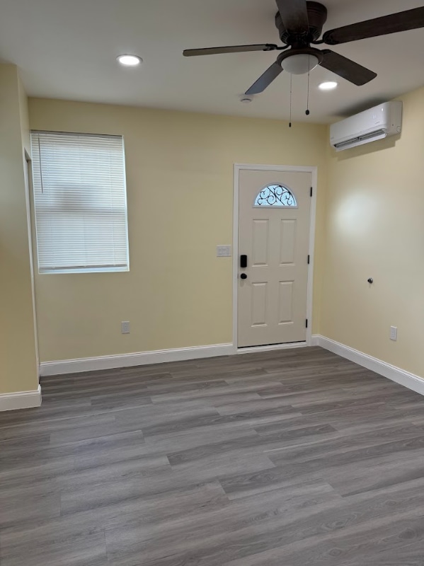 Building Photo - 1820 C St NE