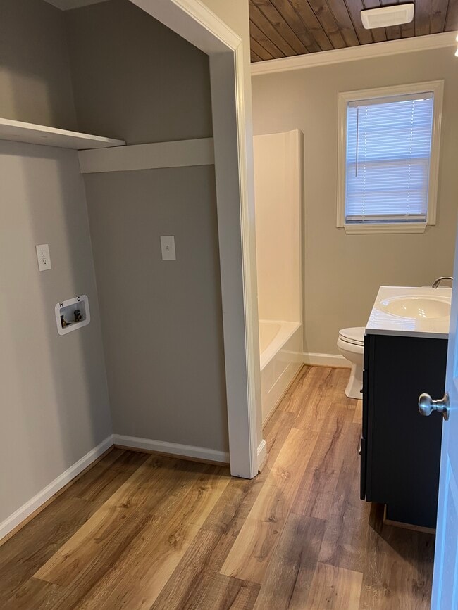 Bathroom: Laundry hookup - 401 Tussey Rd