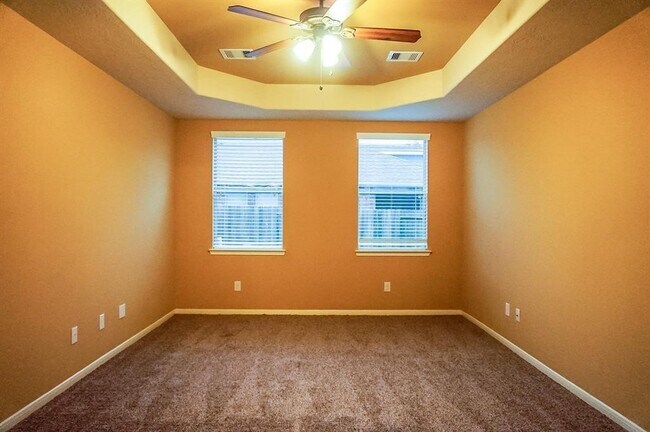 Foto del edificio - 21831 Alta Peak Way