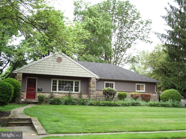 Primary Photo - 56 Chapman Ave