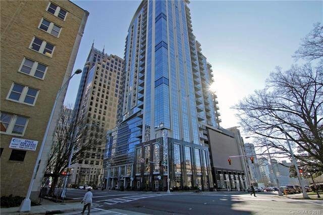 Foto principal - 333 W Trade St