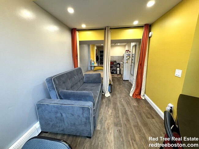 Foto del edificio - 482 Beacon St