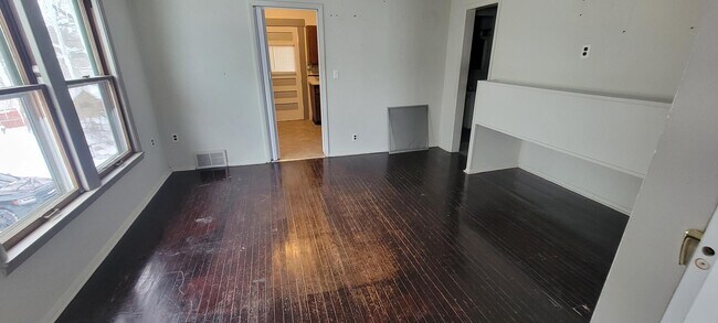 Foto del edificio - 530 Capital Ave SW