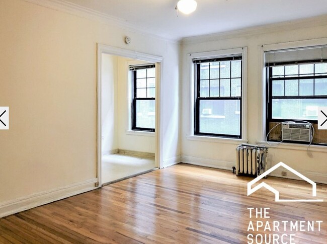 Photo - 540 W Briar Pl Apartment