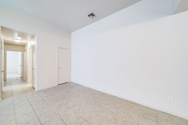 Building Photo - 12216 Maverick Bluff St