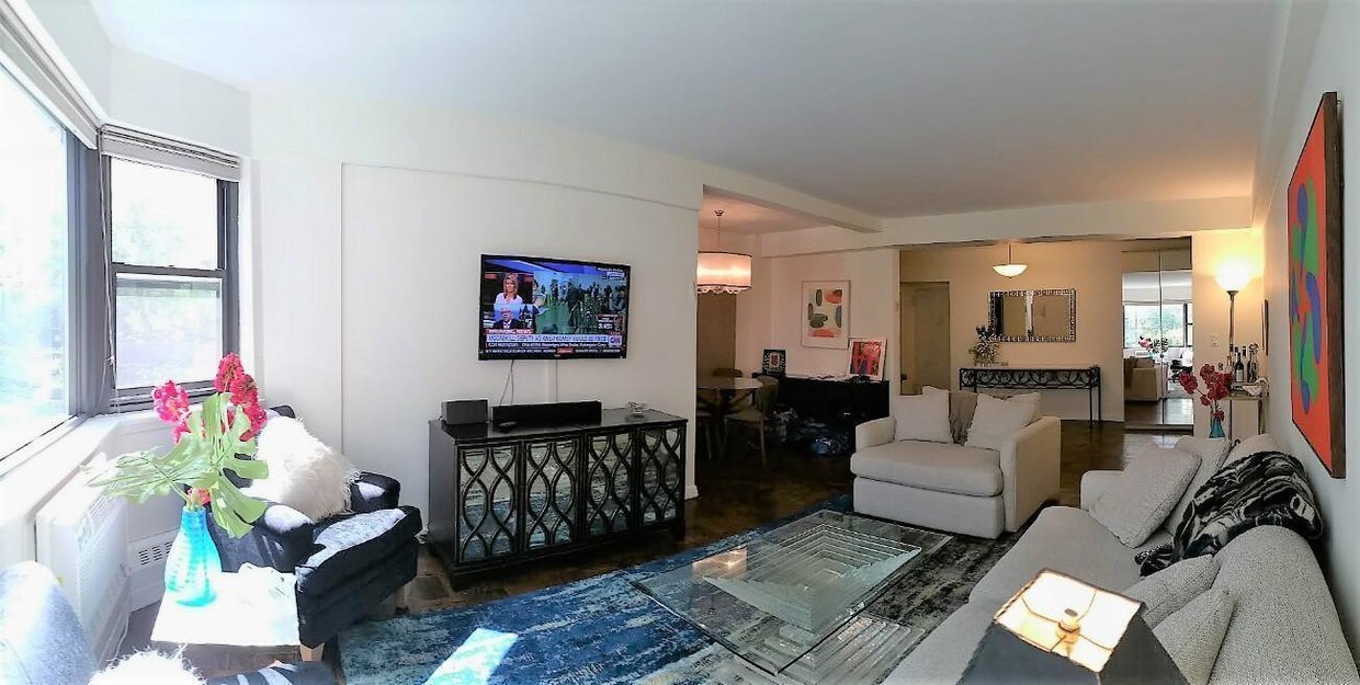 Primary Photo - 219 E 69th St