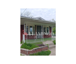 Building Photo - 601 Fleetfoot St